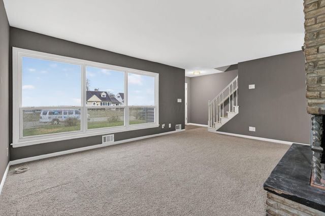 4232 Mayflower Boulevard, Columbus, OH 43213