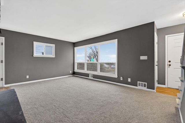 4232 Mayflower Boulevard, Columbus, OH 43213