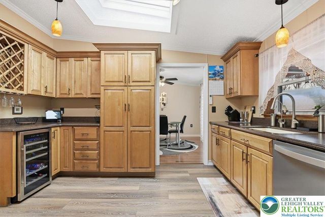 150 R Pope Road, Stroudsburg, PA 18360