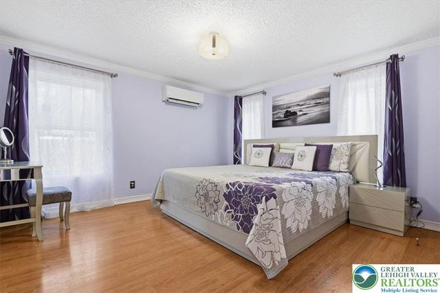 150 R Pope Road, Stroudsburg, PA 18360