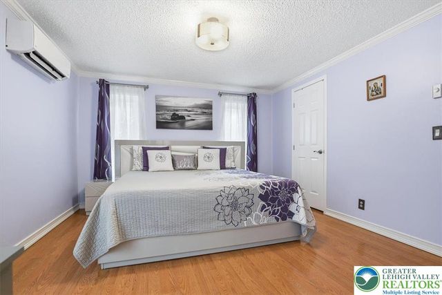 150 R Pope Road, Stroudsburg, PA 18360