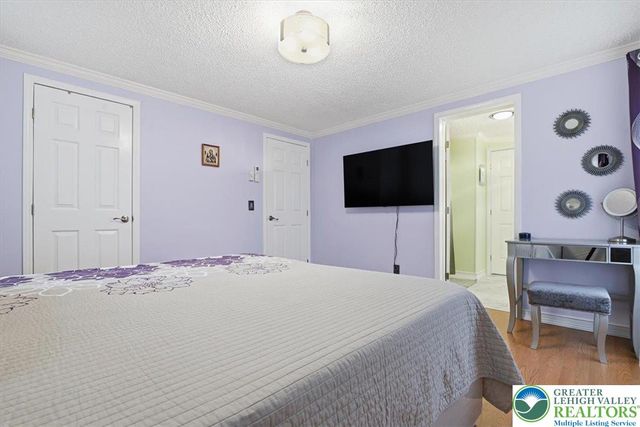 150 R Pope Road, Stroudsburg, PA 18360