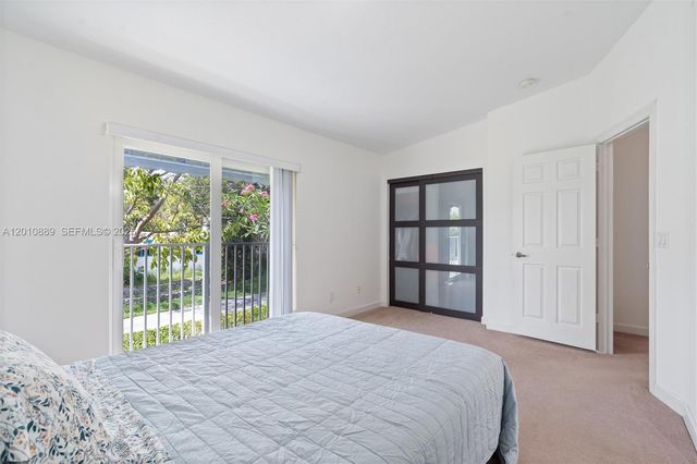 835 NE 19th Ave 2, Fort Lauderdale, FL 33304