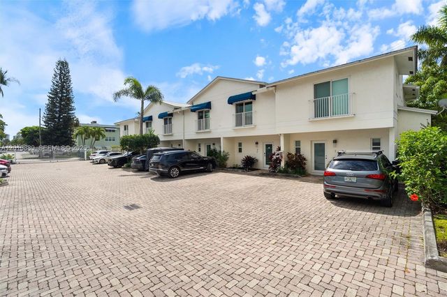 835 NE 19th Ave 2, Fort Lauderdale, FL 33304