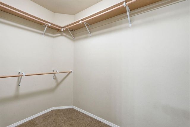 9428 N Oak St, Spokane, WA 99208