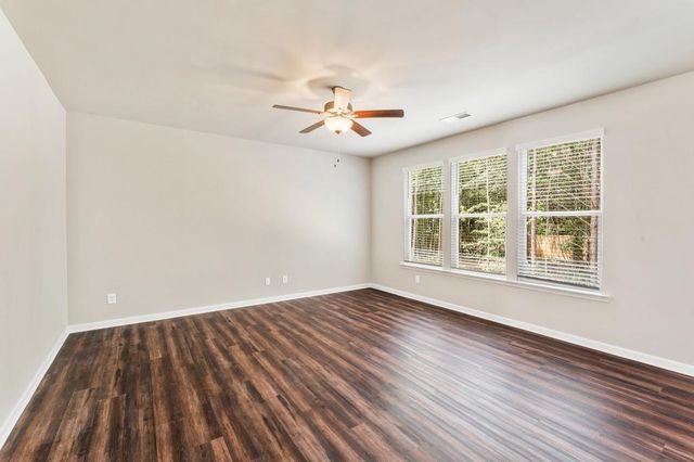 284 Crimson Feather Drive, Jefferson, GA 30549