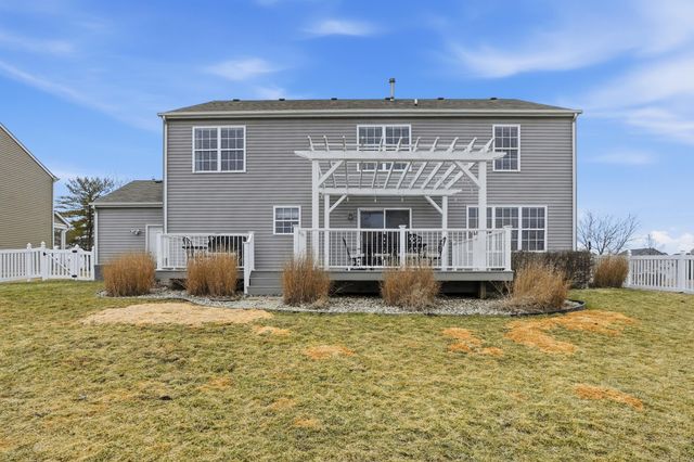 10843 Hillcrest Lane, Dyer, IN 46311