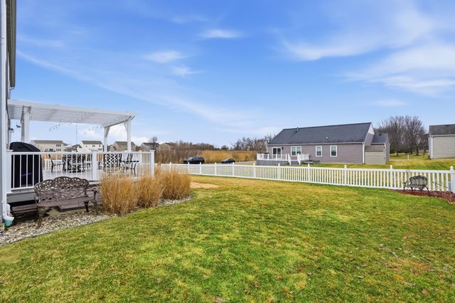 10843 Hillcrest Lane, Dyer, IN 46311