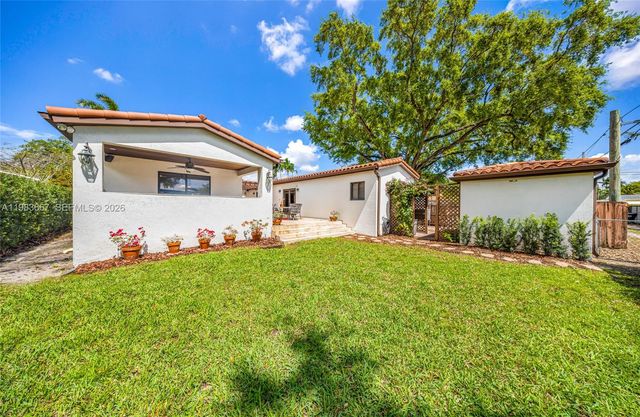 1740 Westward Dr, Miami Springs, FL 33166