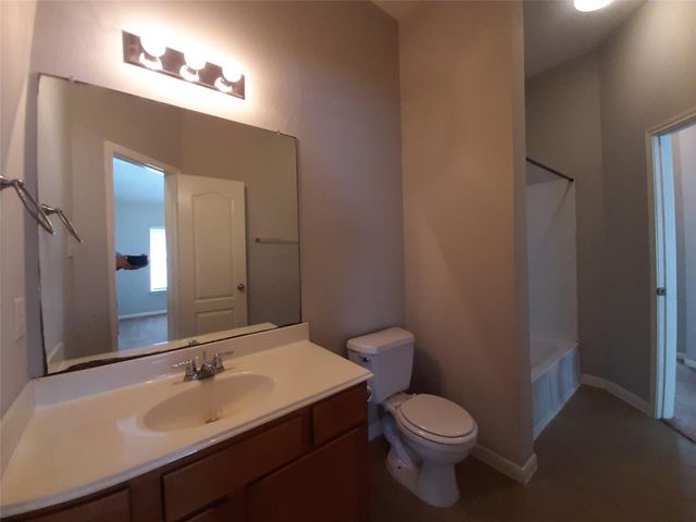 14018 Seagler Springs Lane, Houston, TX 77044