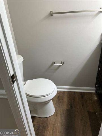 4500 WOODLAWN LAKE Drive, Marietta, GA 30068