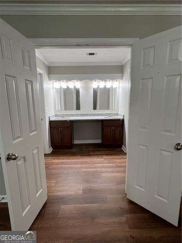 4500 WOODLAWN LAKE Drive, Marietta, GA 30068