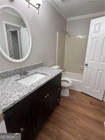 4500 WOODLAWN LAKE Drive, Marietta, GA 30068