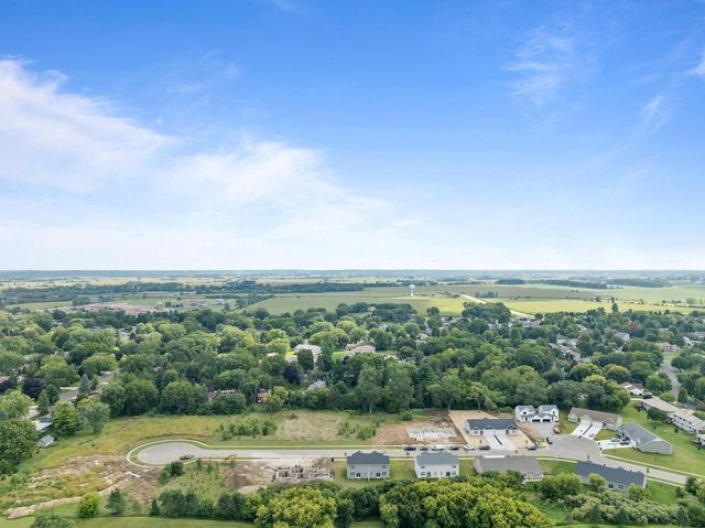 1591 Meadowview COURT, Whitewater, WI 53190