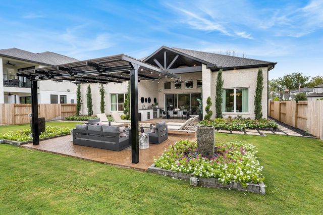 5007 Burkland Woods Drive, Spring, TX 77386