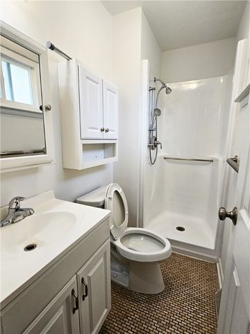 176 Ten School Rd, New Alexandria, PA 15670