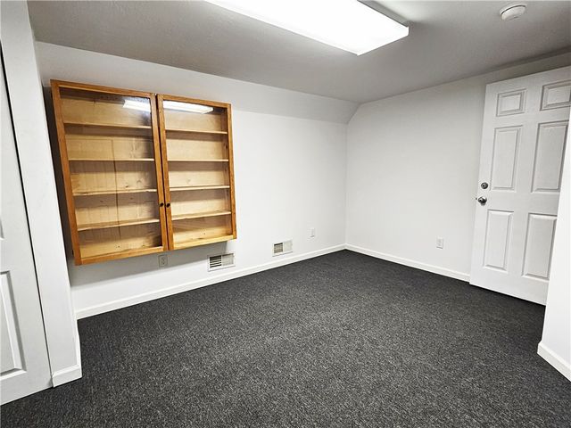 176 Ten School Rd, New Alexandria, PA 15670