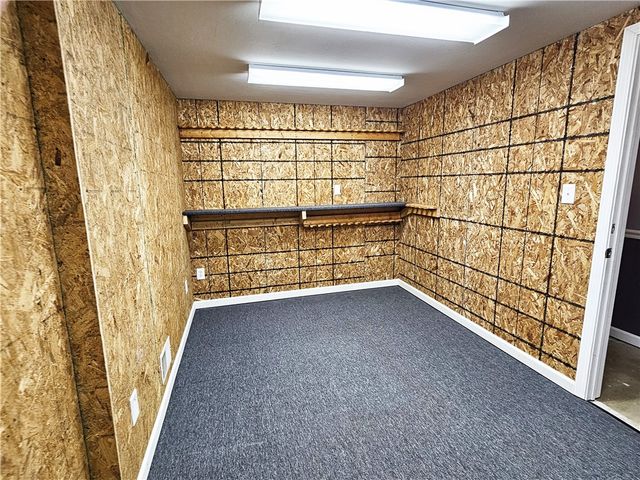 176 Ten School Rd, New Alexandria, PA 15670