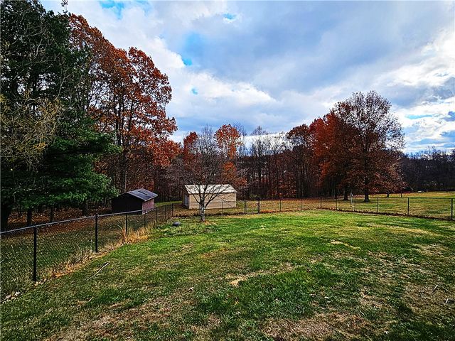 176 Ten School Rd, New Alexandria, PA 15670