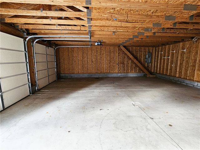 176 Ten School Rd, New Alexandria, PA 15670