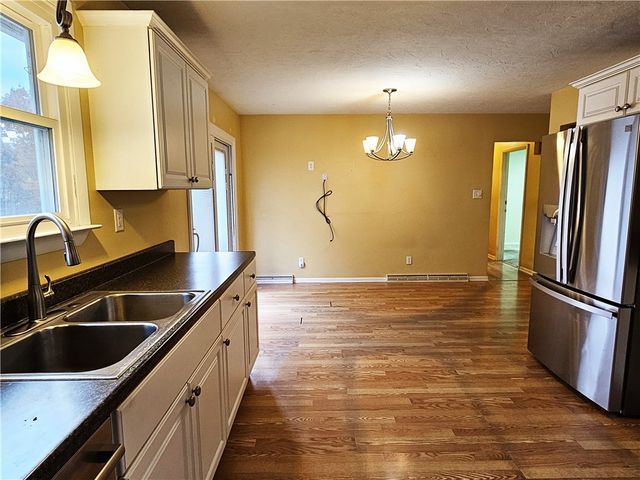 176 Ten School Rd, New Alexandria, PA 15670