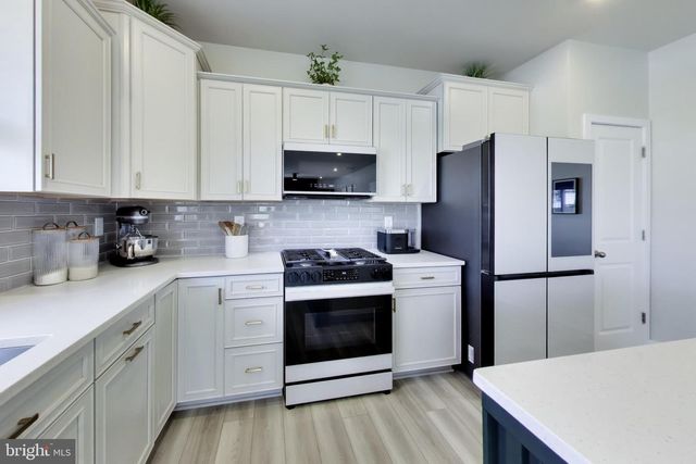 5760 ST DAVID DR, White Plains, MD 20695