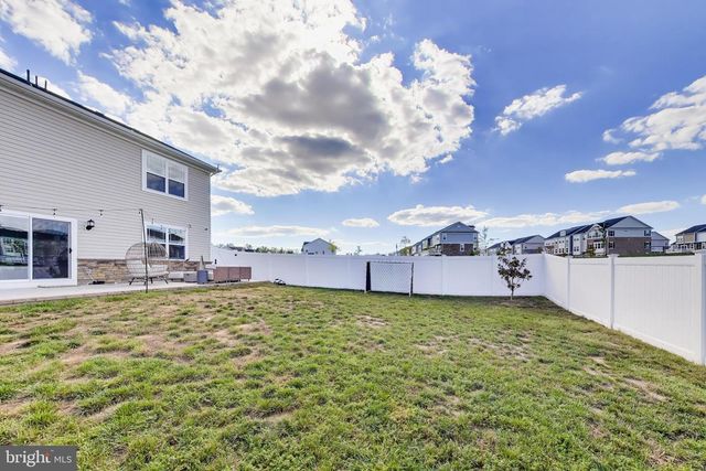 5760 ST DAVID DR, White Plains, MD 20695