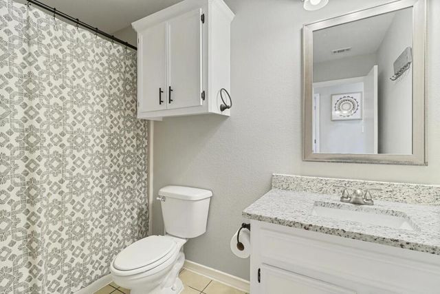 5725 Ventura Lane, Corpus Christi, TX 78417