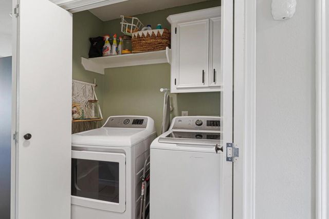 5725 Ventura Lane, Corpus Christi, TX 78417