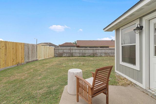 5725 Ventura Lane, Corpus Christi, TX 78417