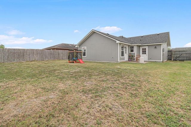 5725 Ventura Lane, Corpus Christi, TX 78417