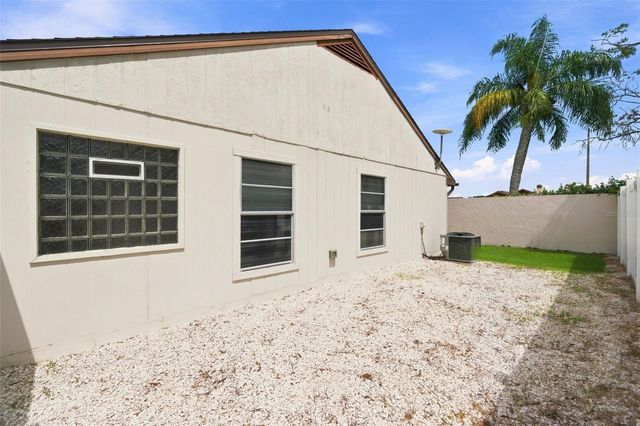 10836 VENICE CIRCLE, Tampa, FL 33635