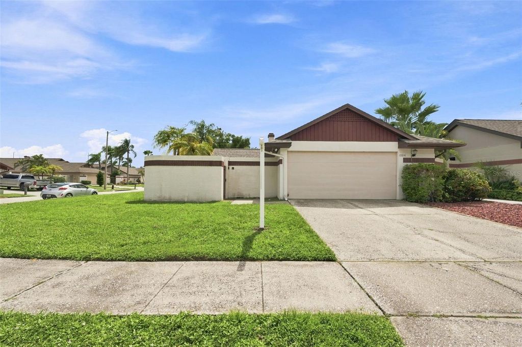 10836 VENICE CIRCLE, Tampa, FL 33635