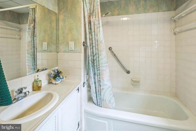 107 PENNSYLVANIA AVE, Claymont, DE 19703