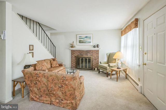 107 PENNSYLVANIA AVE, Claymont, DE 19703