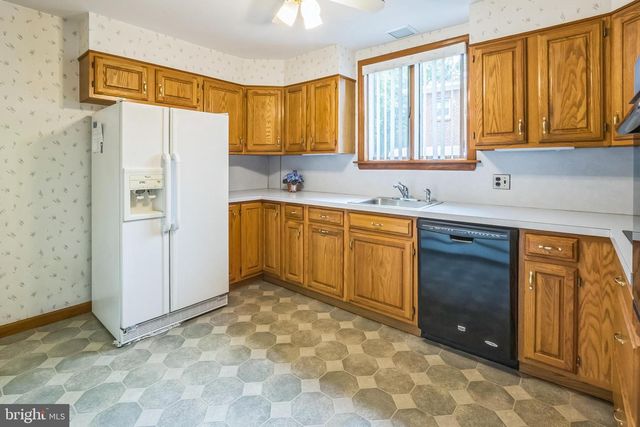 107 PENNSYLVANIA AVE, Claymont, DE 19703