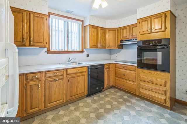 107 PENNSYLVANIA AVE, Claymont, DE 19703