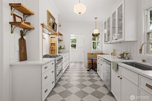 3318 N 27th Street, Tacoma, WA 98407