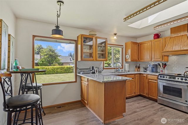 1213 Alaska Avenue, Anacortes, WA 98221