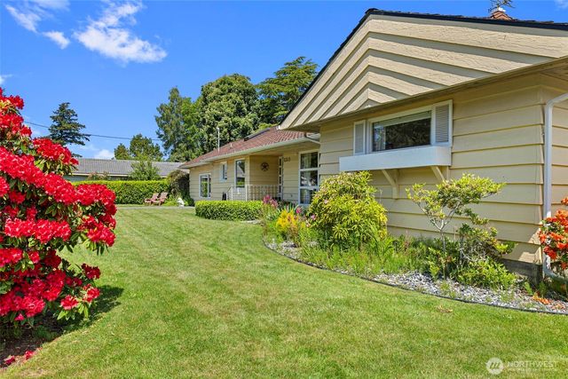 1213 Alaska Avenue, Anacortes, WA 98221