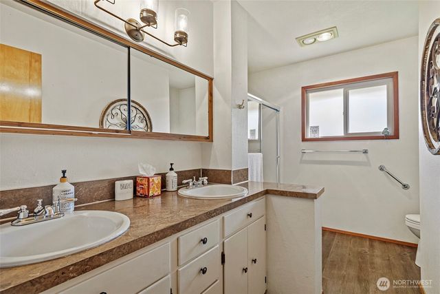 1213 Alaska Avenue, Anacortes, WA 98221