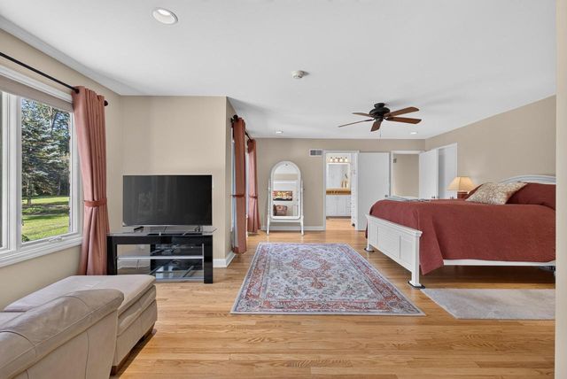 6717 N Holly COURT, Fox Point, WI 53217