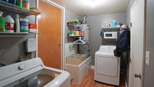 1719 W Locust St, Lodi, CA 95242