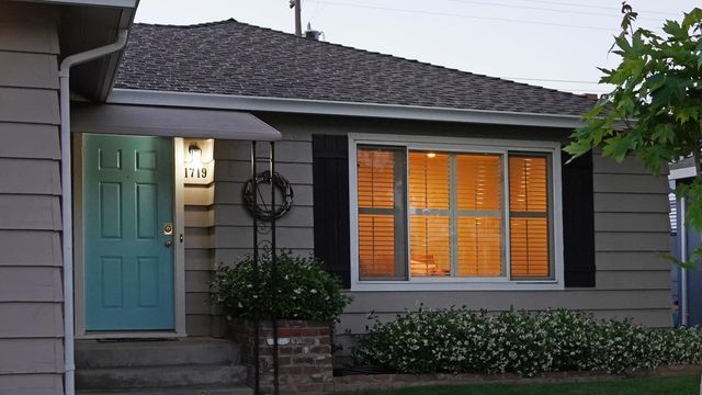 1719 W Locust St, Lodi, CA 95242