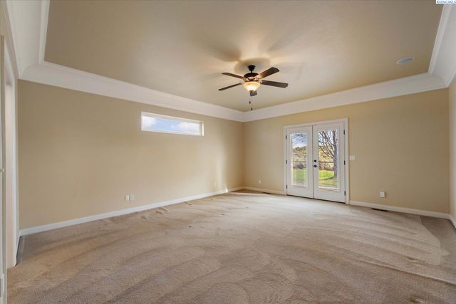 420 Sundance Drive, Richland, WA 99352