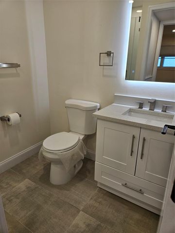 272 Brittany F, Delray Beach, FL 33446