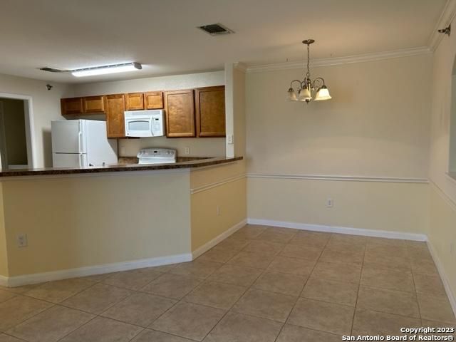 7323 Snowden Rd Apt 3105, San Antonio, TX 78240