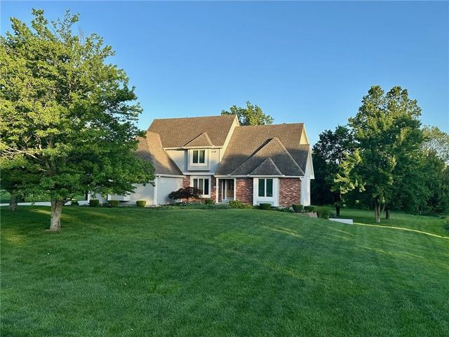 14997 W 155th Terrace, Olathe, KS 66062