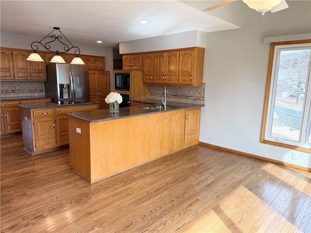 14997 W 155th Terrace, Olathe, KS 66062