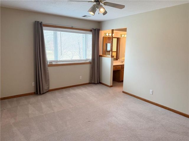 14997 W 155th Terrace, Olathe, KS 66062